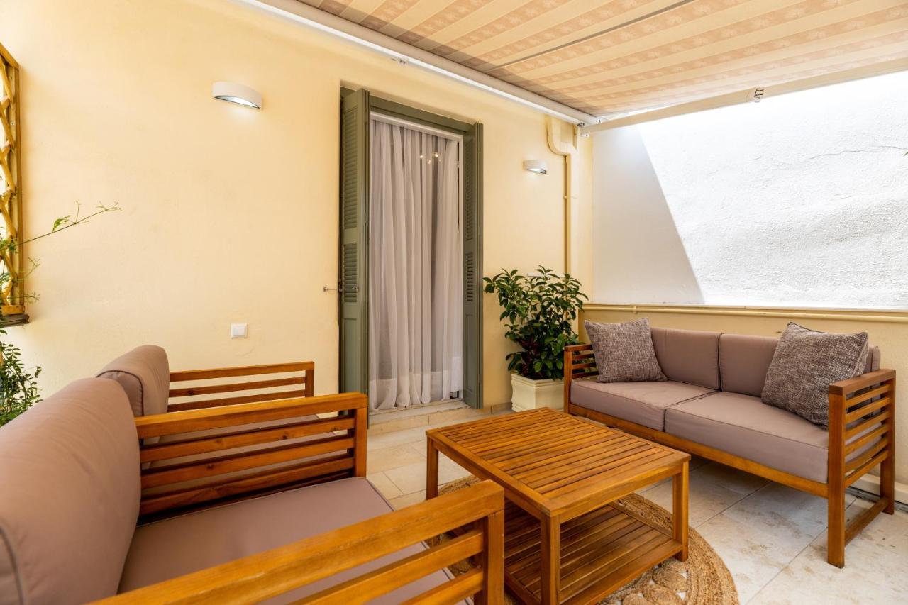Asty Luxury Apartments Atenas Exterior foto