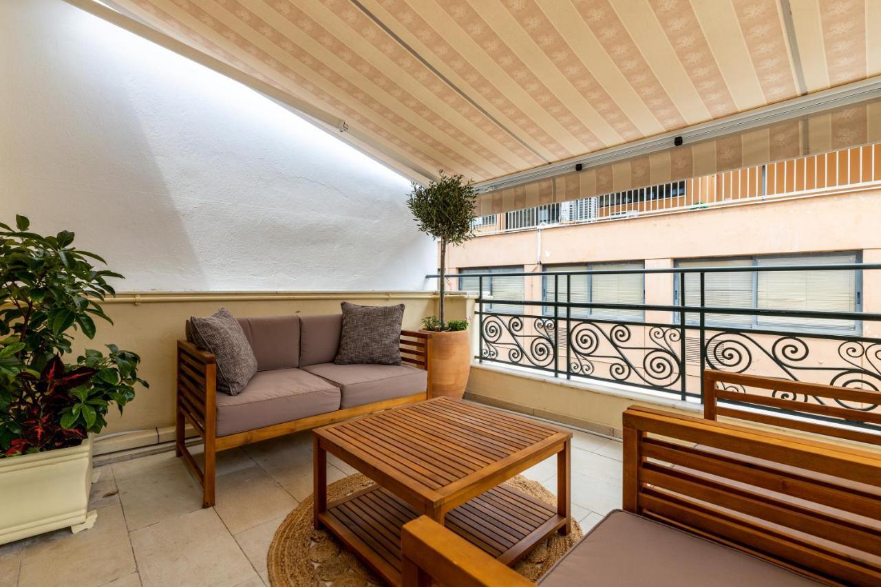 Asty Luxury Apartments Atenas Exterior foto