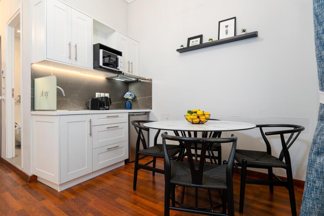 Asty Luxury Apartments Atenas Exterior foto