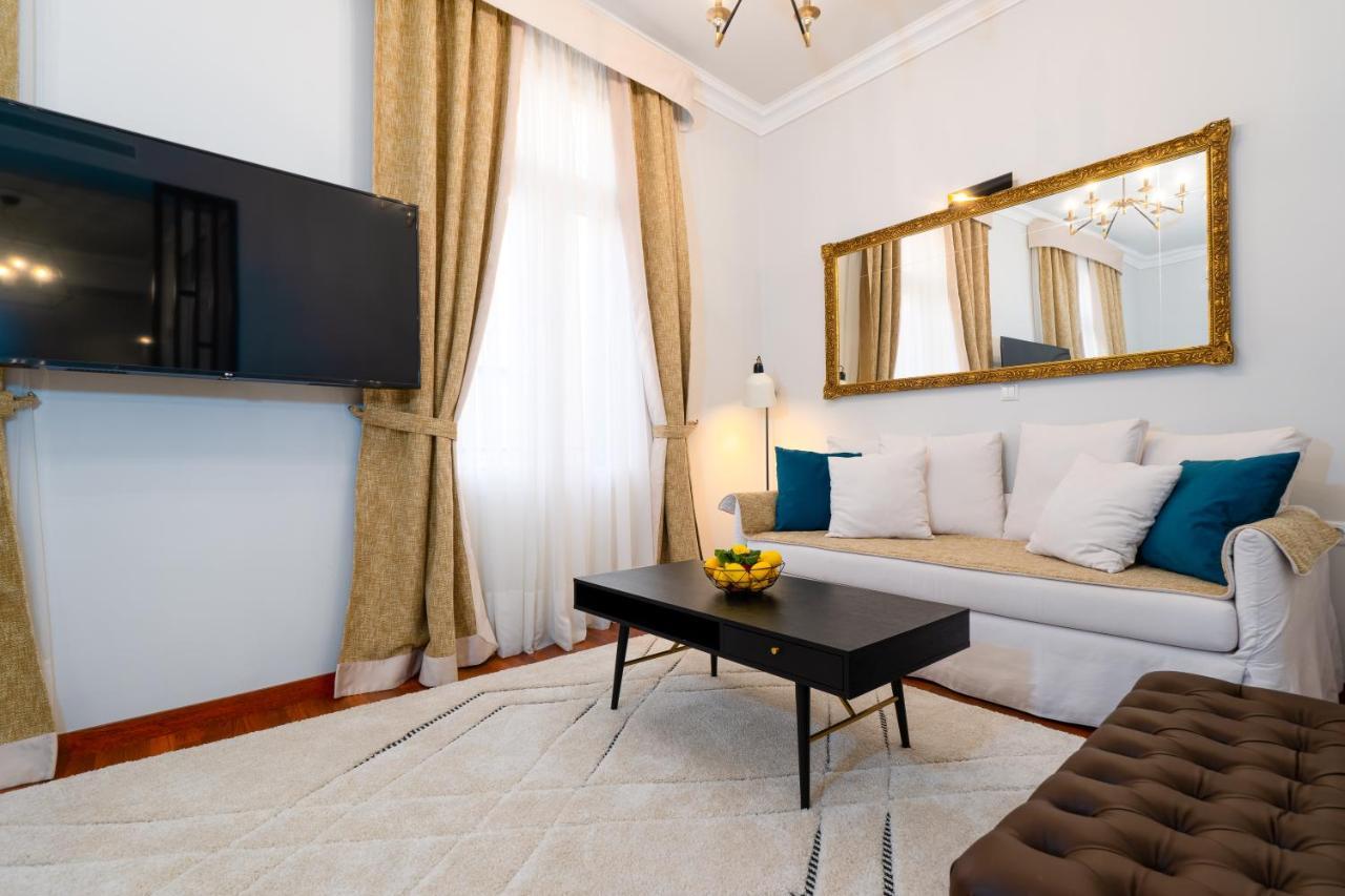 Asty Luxury Apartments Atenas Exterior foto